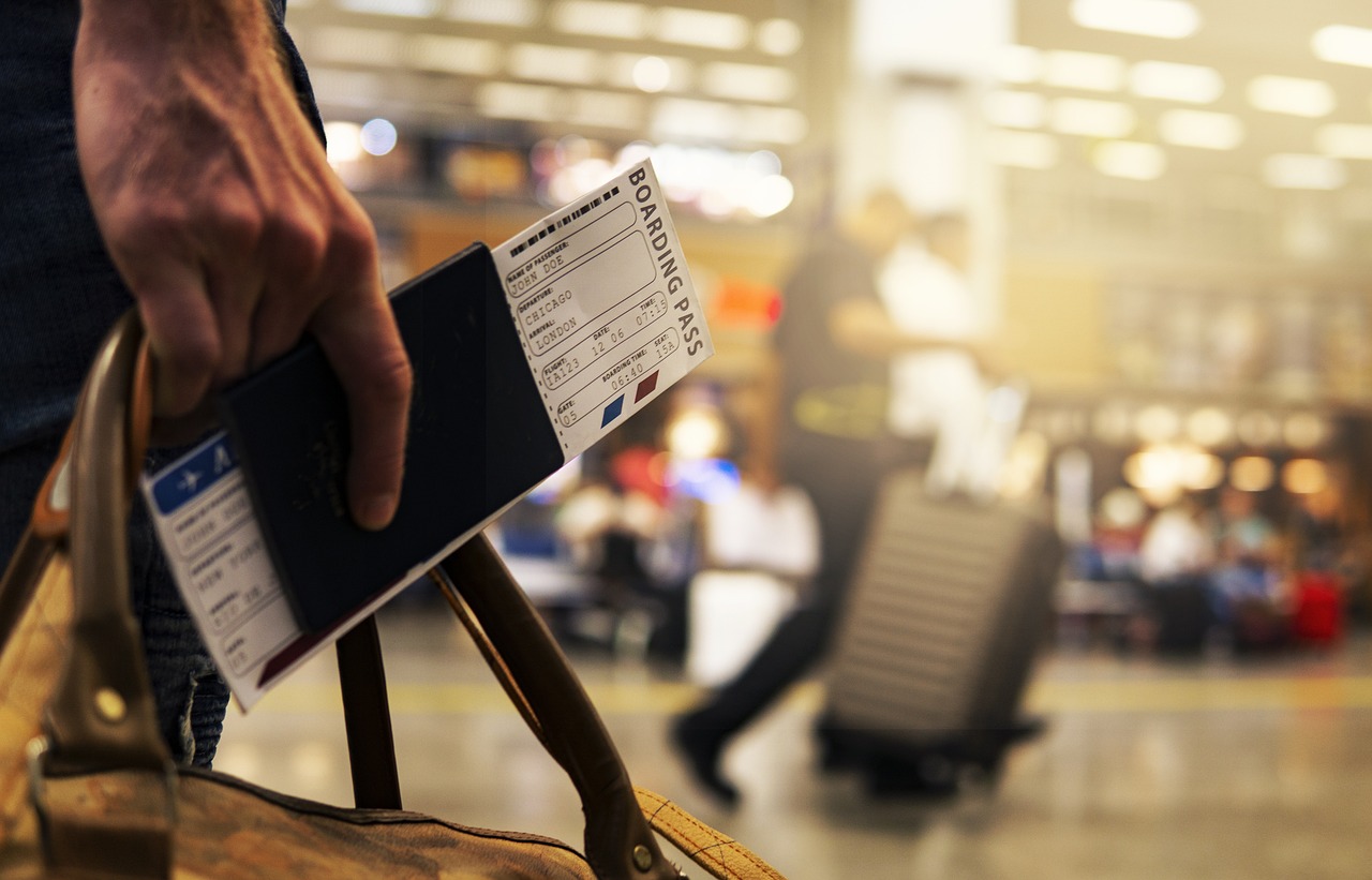 Aviacija atsigauna sparčiau nei tikėtasi: vasarį Lietuvos oro uostuose pavyko atstatyti 90 proc. keleivių srauto